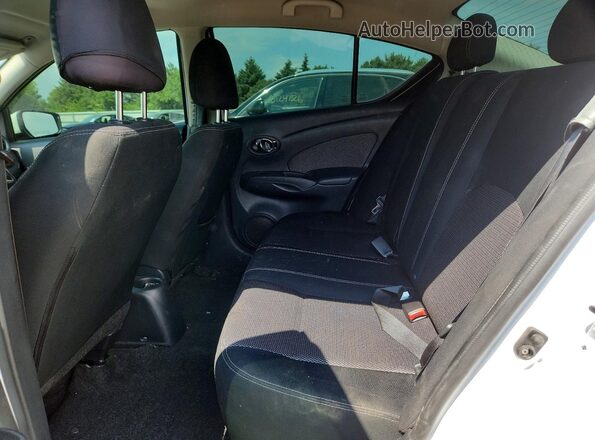 3N1CN7APXGL826230 2016 NISSAN VERSA White Widok tylnych siedzeń