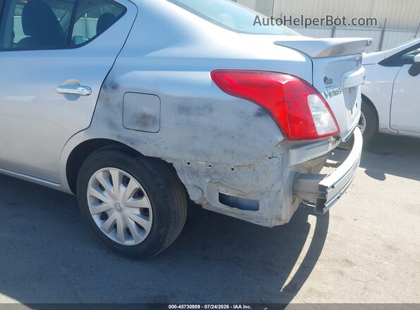 3N1CN7APXGL839379 2016 NISSAN VERSA Silver წინა ხედი