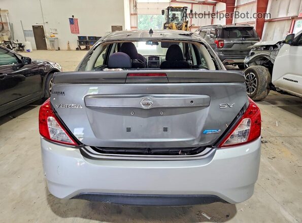 3N1CN7APXGL855081 2016 NISSAN VERSA Gray უკანა ხედი