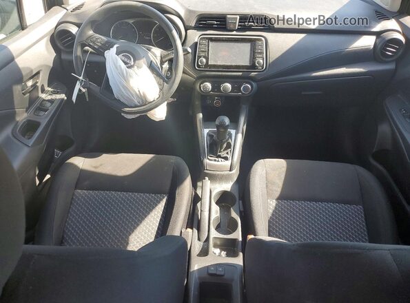 3N1CN8BV5RL912079 2024 NISSAN VERSA Gray Widok deski rozdzielczej