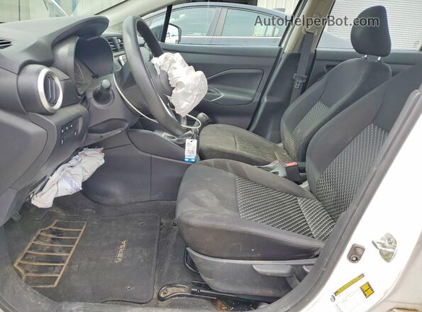 3N1CN8BV6ML896516 2021 NISSAN VERSA White Front interior view