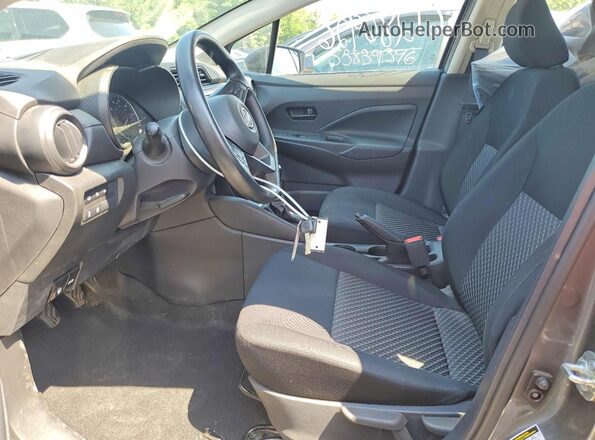3N1CN8BV7PL810005 2023 NISSAN VERSA Gray Vista interior delantera