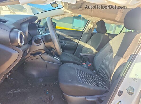 3N1CN8DV0LL905481 2020 NISSAN VERSA Белый Вид салона спереди