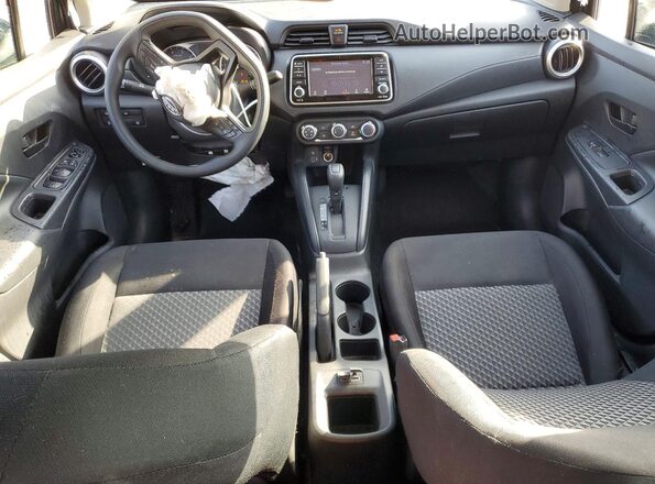 3N1CN8DV0RL817166 2024 NISSAN VERSA Gray Вид панелі приладів