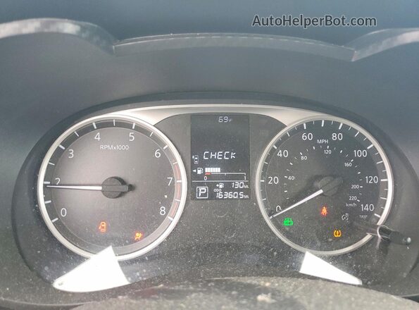 3N1CN8DV2LL911525 2020 NISSAN VERSA Серебряный Вид щитка приборов