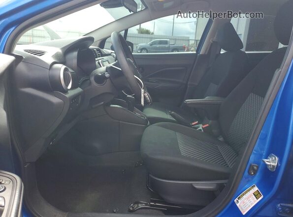 3N1CN8DV2ML877958 2021 NISSAN VERSA Blue Вид салону спереду