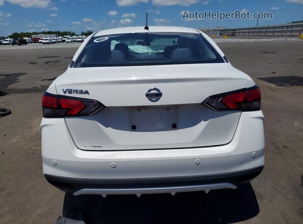 3N1CN8DV7ML810367 2021 NISSAN VERSA White Вид ззаду