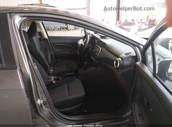 3N1CN8DV7RL894357 2024 NISSAN VERSA Серый Вид салона спереди