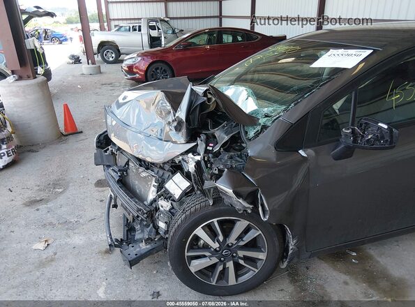3N1CN8DV7RL894357 2024 NISSAN VERSA Серый Вид спереди
