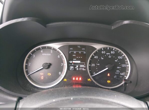 3N1CN8DV7RL925641 2024 NISSAN VERSA White Հետևի նստատեղերի տեսք