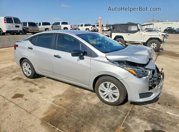3N1CN8DV7SL867942 2025 NISSAN VERSA Silver Przód prawy