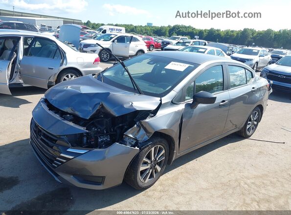 3N1CN8DV8RL862159 2024 NISSAN VERSA Серый Передняя левая четверть