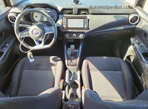 3N1CN8DVXML832833 2021 NISSAN VERSA Серый Вид панели приборов