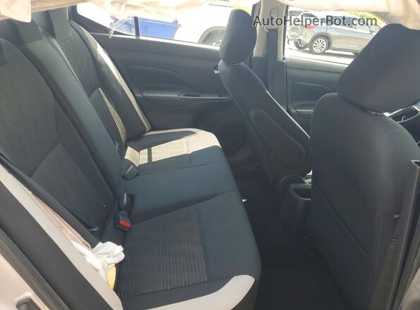 3N1CN8EV0LL807758 2020 NISSAN VERSA Silver Widok tylnych siedzeń