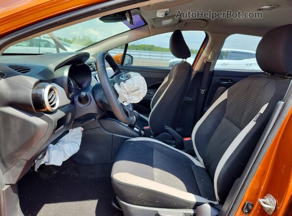 3N1CN8EV0LL810580 2020 NISSAN VERSA Orange Widok wnętrza z przodu