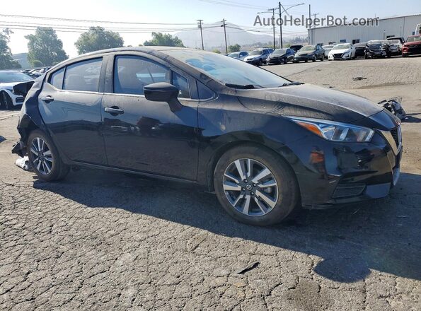 3N1CN8EV0LL817741 2020 NISSAN VERSA Черный Передняя правая четверть