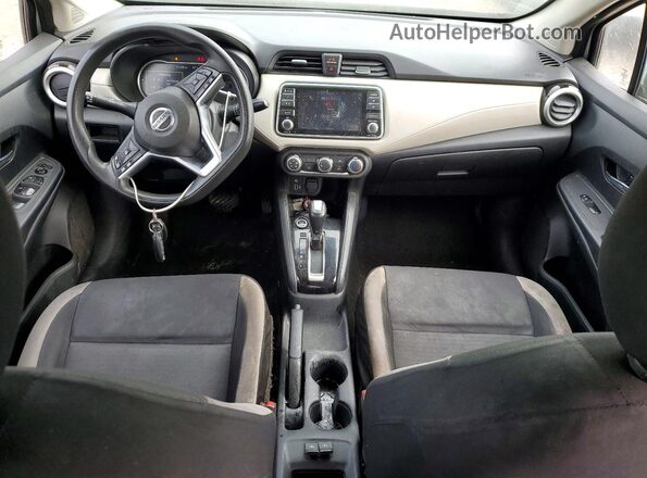 3N1CN8EV0ML835142 2021 NISSAN VERSA Silver Dashboard view