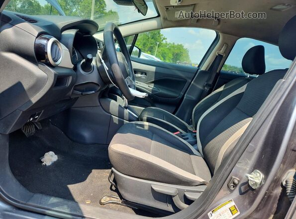 3N1CN8EV1ML857568 2021 NISSAN VERSA Gray Vista interior delantera