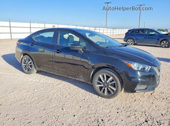 3N1CN8EV1ML890795 2021 NISSAN VERSA Черный Передняя правая четверть