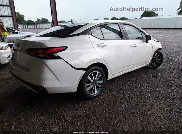 3N1CN8EV1ML921317 2021 NISSAN VERSA Белый Задняя правая четверть