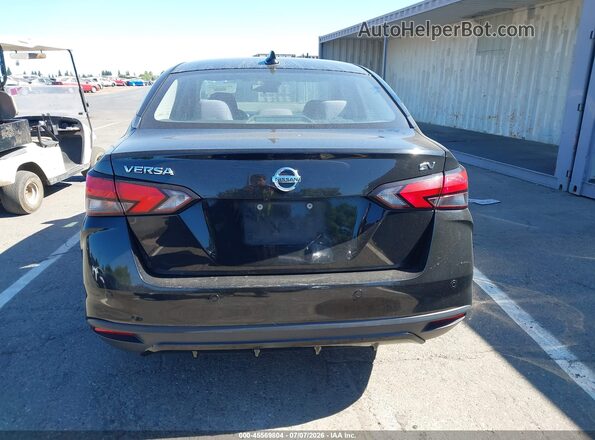 3N1CN8EV2ML833876 2021 NISSAN VERSA Черный 