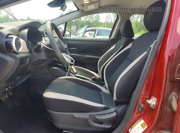 3N1CN8EV2ML849477 2021 NISSAN VERSA Burgundy წინა სალონის ხედი