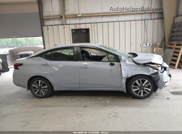 3N1CN8EV2RL820178 2024 NISSAN VERSA Gray Вид задньої частини салону