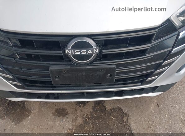3N1CN8EV2SL849122 2025 NISSAN VERSA Silver Vista frontal