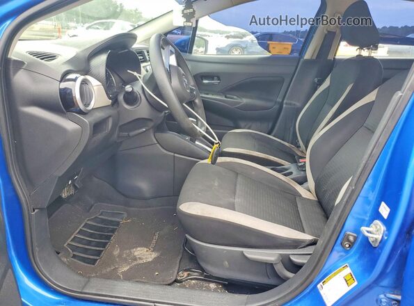 3N1CN8EV3ML825348 2021 NISSAN VERSA Синий Вид салона спереди