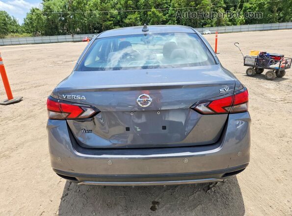3N1CN8EV3ML890748 2021 NISSAN VERSA Gray Հետևի տեսք