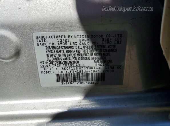 3N1CN8EV3ML923800 2021 NISSAN VERSA Silver Widok komory silnika
