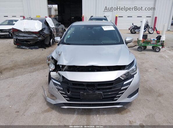 3N1CN8EV3PL862260 2023 NISSAN VERSA Серебряный Вид щитка приборов