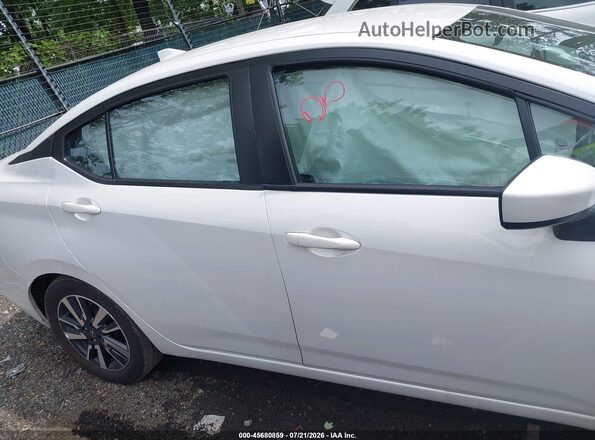 3N1CN8EV3SL837724 2025 NISSAN VERSA White Widok wnętrza z tyłu