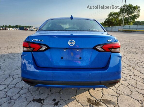 3N1CN8EV4ML808686 2021 NISSAN VERSA Blue Rear view