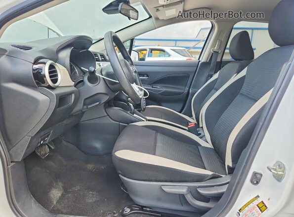 3N1CN8EV5ML867391 2021 NISSAN VERSA White Սալոնի դիմացի տեսք