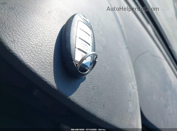 3N1CN8EV6LL807280 2020 NISSAN VERSA Silver Vista del salpicadero