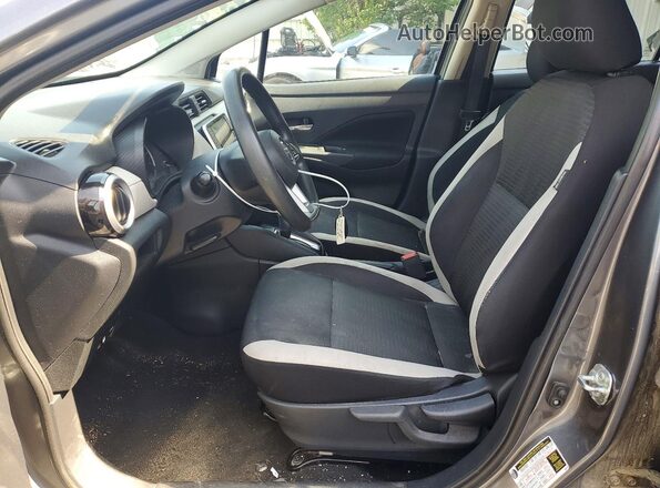 3N1CN8EV6ML818619 2021 NISSAN VERSA Gray Սալոնի դիմացի տեսք