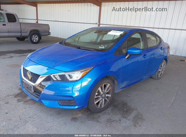 3N1CN8EV6ML840183 2021 NISSAN VERSA Blue Vista tres cuartos delantera izquierda