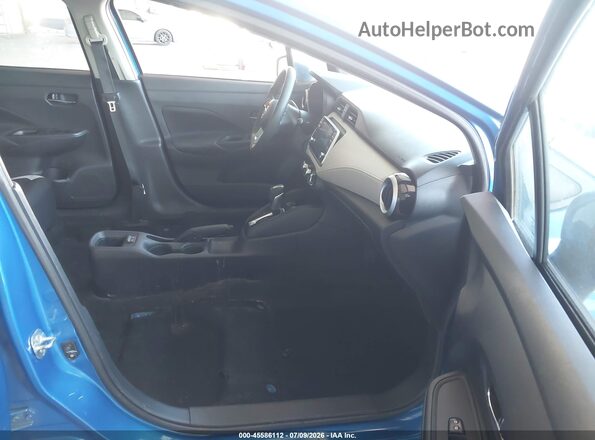 3N1CN8EV6ML840183 2021 NISSAN VERSA Blue Vista interior delantera