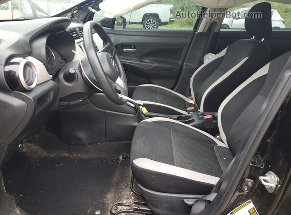 3N1CN8EV6ML850101 2021 NISSAN VERSA Black Вид салону спереду