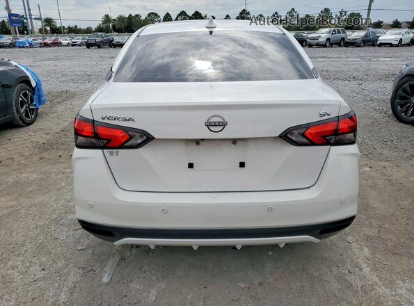 3N1CN8EV7PL867252 2023 NISSAN VERSA White Widok z tyłu