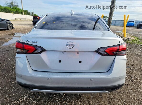 3N1CN8EV7SL809702 2025 NISSAN VERSA Silver Հետևի տեսք
