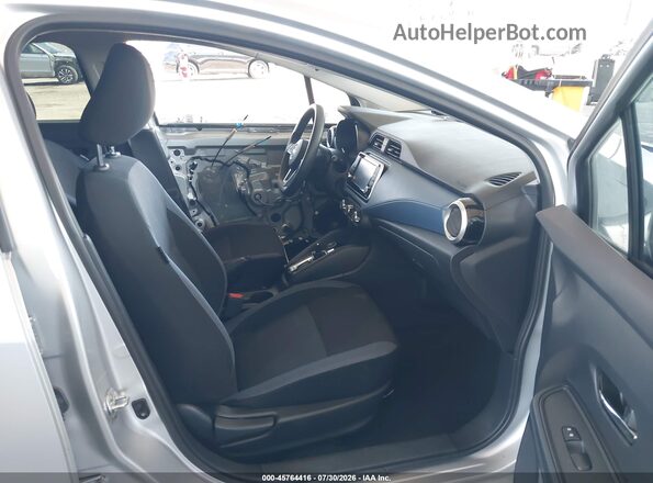 3N1CN8EV7SL826001 2025 NISSAN VERSA Silver Вид салону спереду