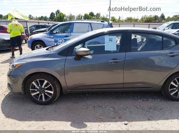 3N1CN8EV7SL837953 2025 NISSAN VERSA Gray Панорамний вид салону 360°