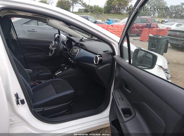 3N1CN8EV7SL894220 2025 NISSAN VERSA White Widok wnętrza z przodu