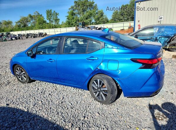 3N1CN8EV8ML846034 2021 NISSAN VERSA Blue Задня ліва чверть