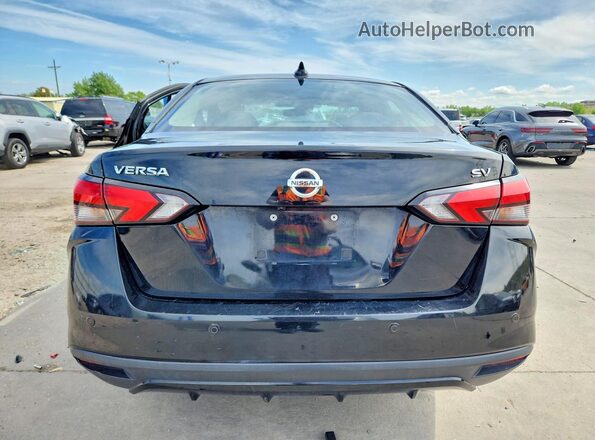 3N1CN8EV8ML889207 2021 NISSAN VERSA Black Widok z tyłu