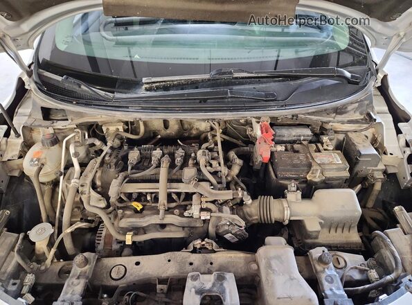 3N1CN8EV9LL852455 2020 NISSAN VERSA Silver Vista interior trasera
