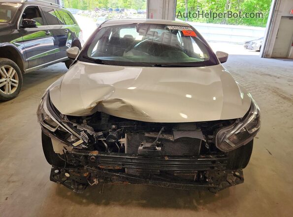3N1CN8EV9ML812331 2021 NISSAN VERSA Silver Вид спереду