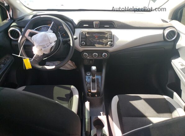 3N1CN8EV9ML869287 2021 NISSAN VERSA Black Вид панелі приладів